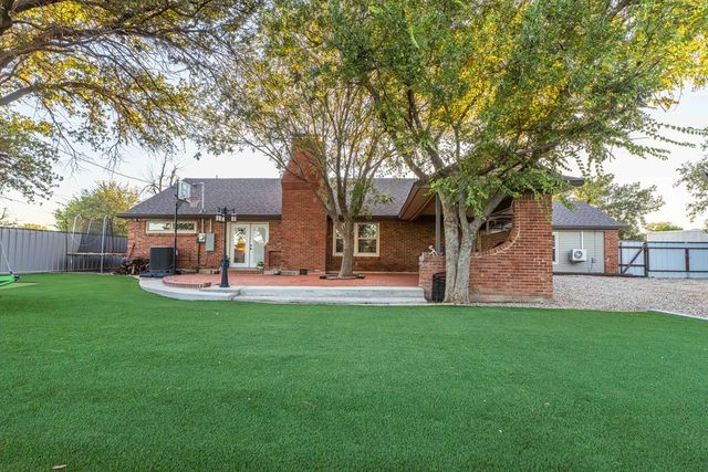 2805 Navajo Drive, Big Spring, TX 79720