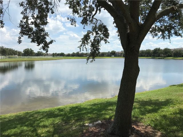 1814 Pointe West Way, Vero Beach, FL 32966