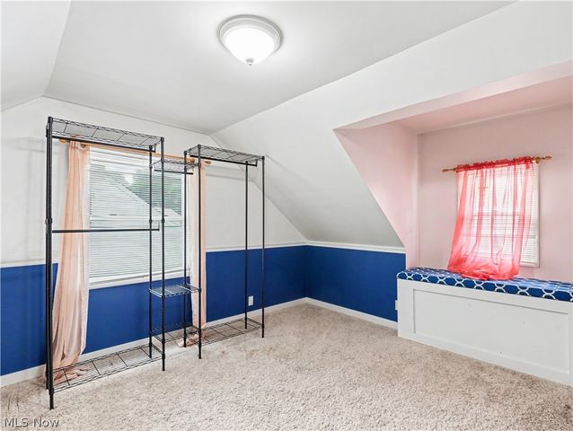 1436 Curtis Avenue, Cuyahoga Falls, OH 44221