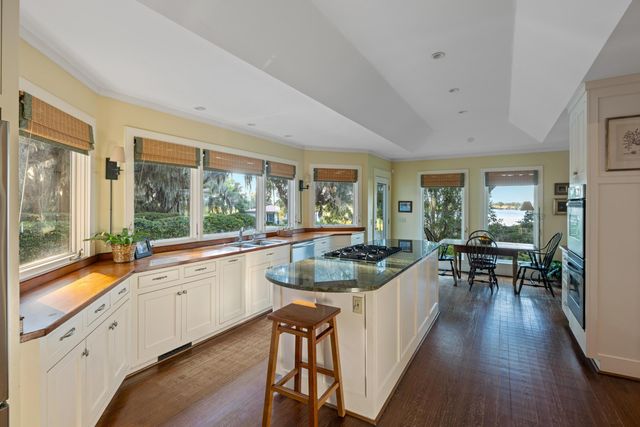 1451 River Road, Yemassee, SC 29945