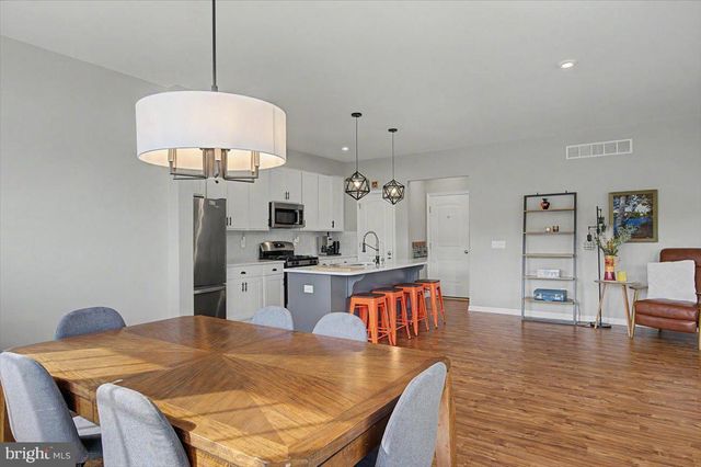220 ABBIGAIL XING, Townsend, DE 19734