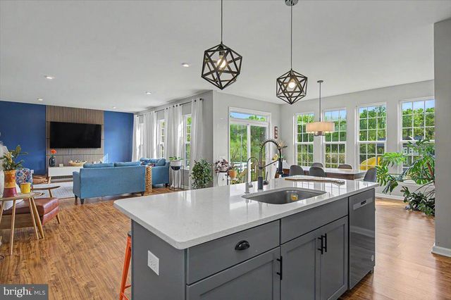 220 ABBIGAIL XING, Townsend, DE 19734