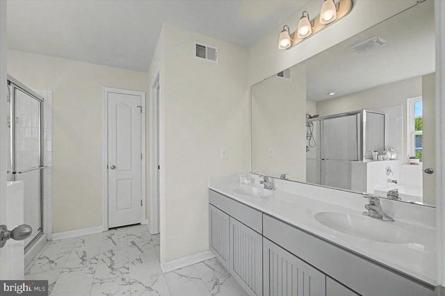 220 ABBIGAIL XING, Townsend, DE 19734