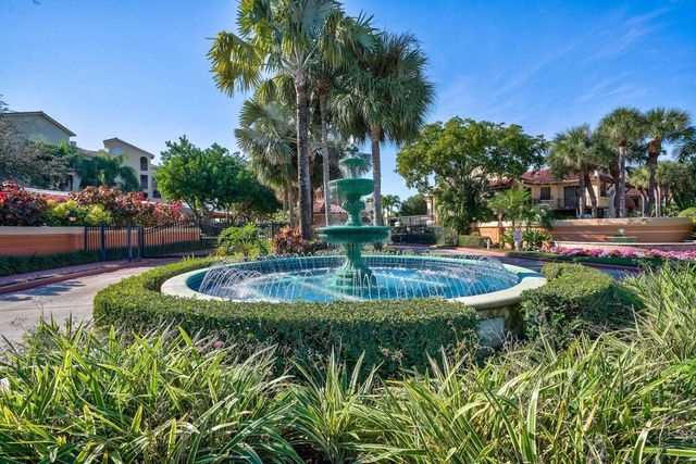 400 Uno Lago Drive 103, Juno Beach, FL 33408