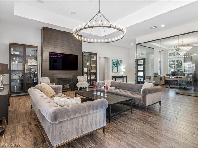 6155 Luna View Avenue, Las Vegas, NV 89131