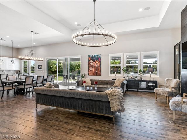 6155 Luna View Avenue, Las Vegas, NV 89131