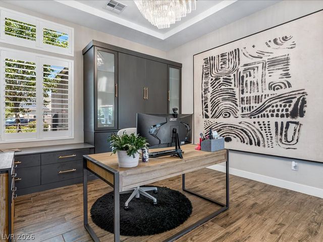 6155 Luna View Avenue, Las Vegas, NV 89131