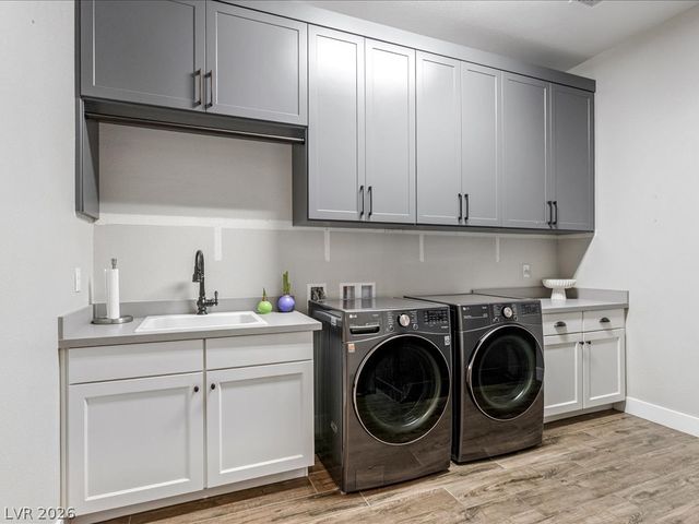 6155 Luna View Avenue, Las Vegas, NV 89131