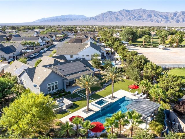 6155 Luna View Avenue, Las Vegas, NV 89131