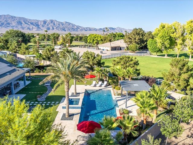 6155 Luna View Avenue, Las Vegas, NV 89131