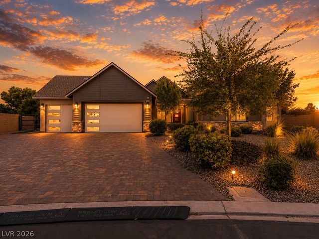 6155 Luna View Avenue, Las Vegas, NV 89131