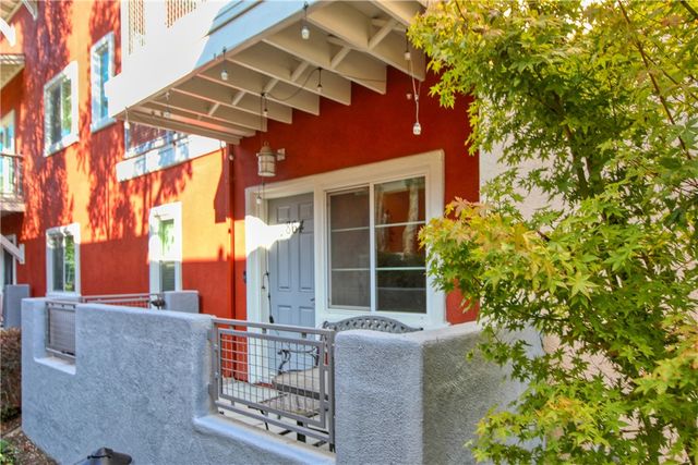 864 Lawrence, San Luis Obispo, CA 93401