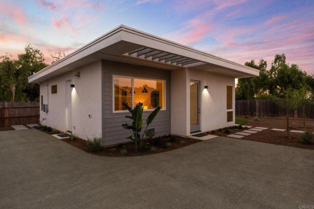 1405 Denise Circle, Oceanside, CA 92054