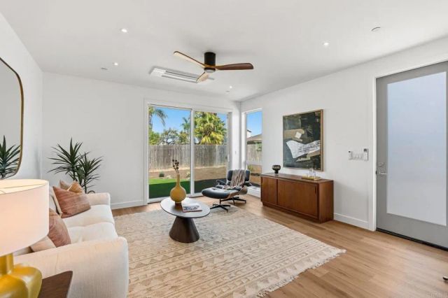 1405 Denise Circle, Oceanside, CA 92054
