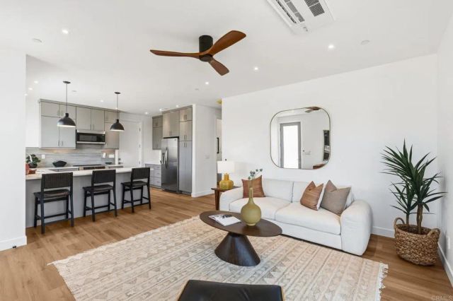 1405 Denise Circle, Oceanside, CA 92054