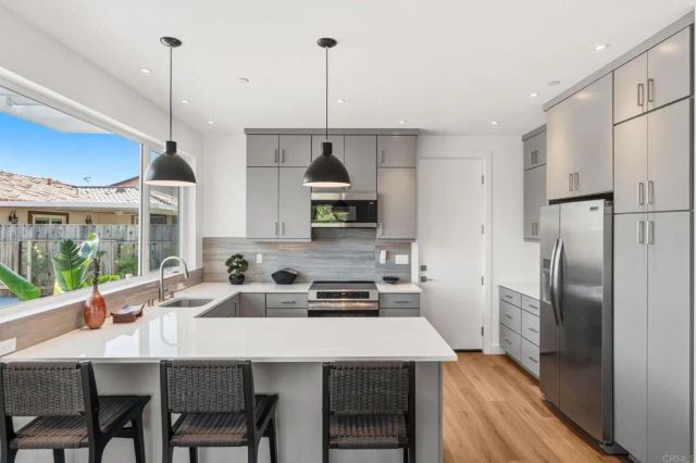 1405 Denise Circle, Oceanside, CA 92054