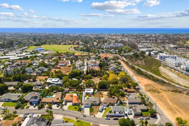 1405 Denise Circle, Oceanside, CA 92054
