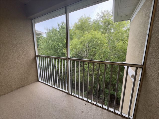 9507 AMBERDALE COURT 201, Riverview, FL 33578