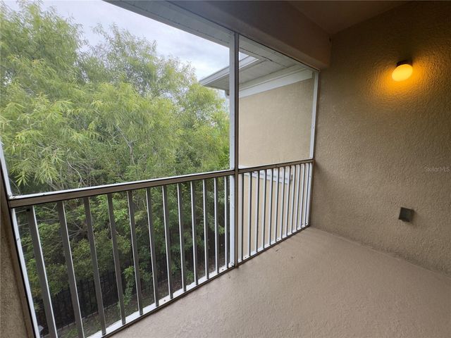 9507 AMBERDALE COURT 201, Riverview, FL 33578