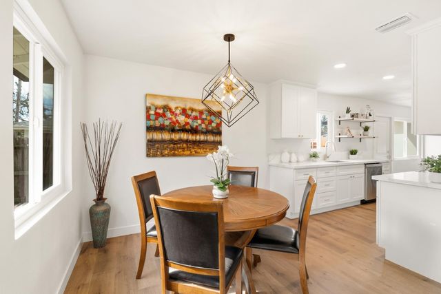 5308 Fernwood Way, Sacramento, CA 95841