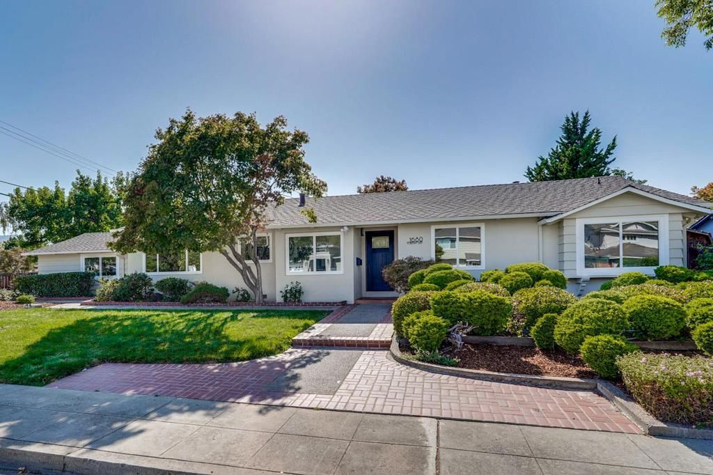 Image 1 of property listing at 1680 Fordham Way, Mountain View, CA 94040