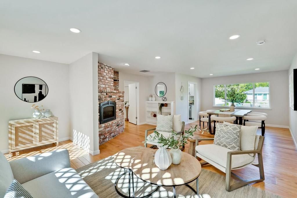 Image 13 of property listing at 1680 Fordham Way, Mountain View, CA 94040