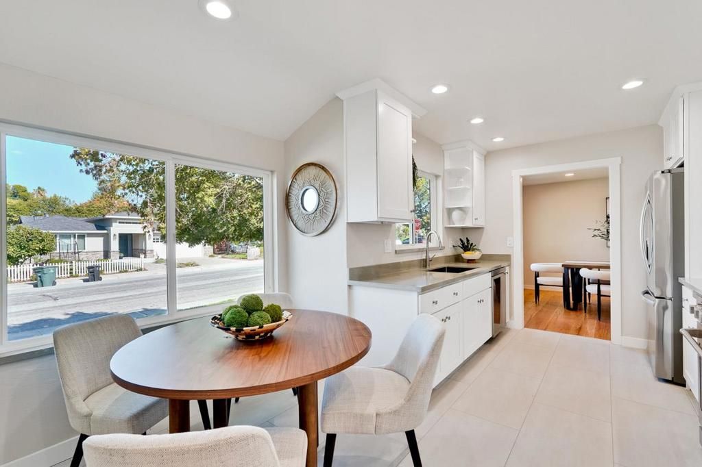 Image 20 of property listing at 1680 Fordham Way, Mountain View, CA 94040