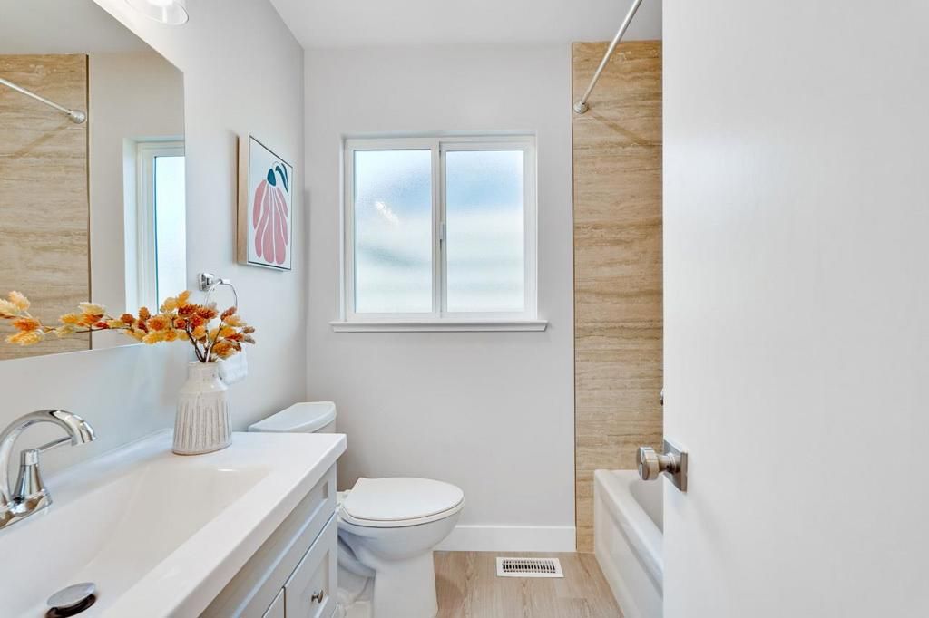 Image 33 of property listing at 1680 Fordham Way, Mountain View, CA 94040