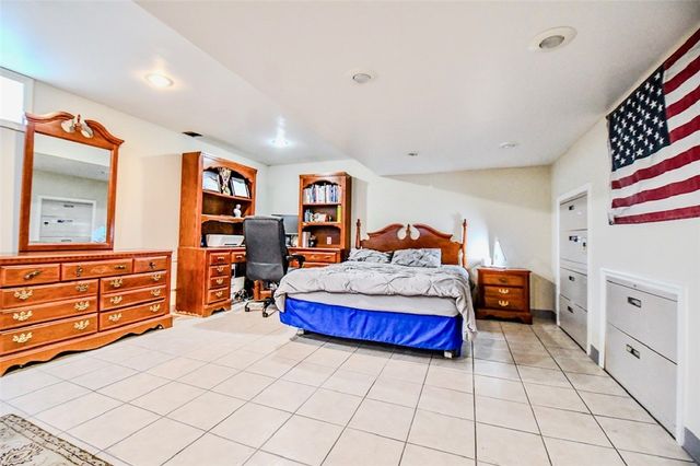 1500 Devereux Drive, Oakwood, OH 45419