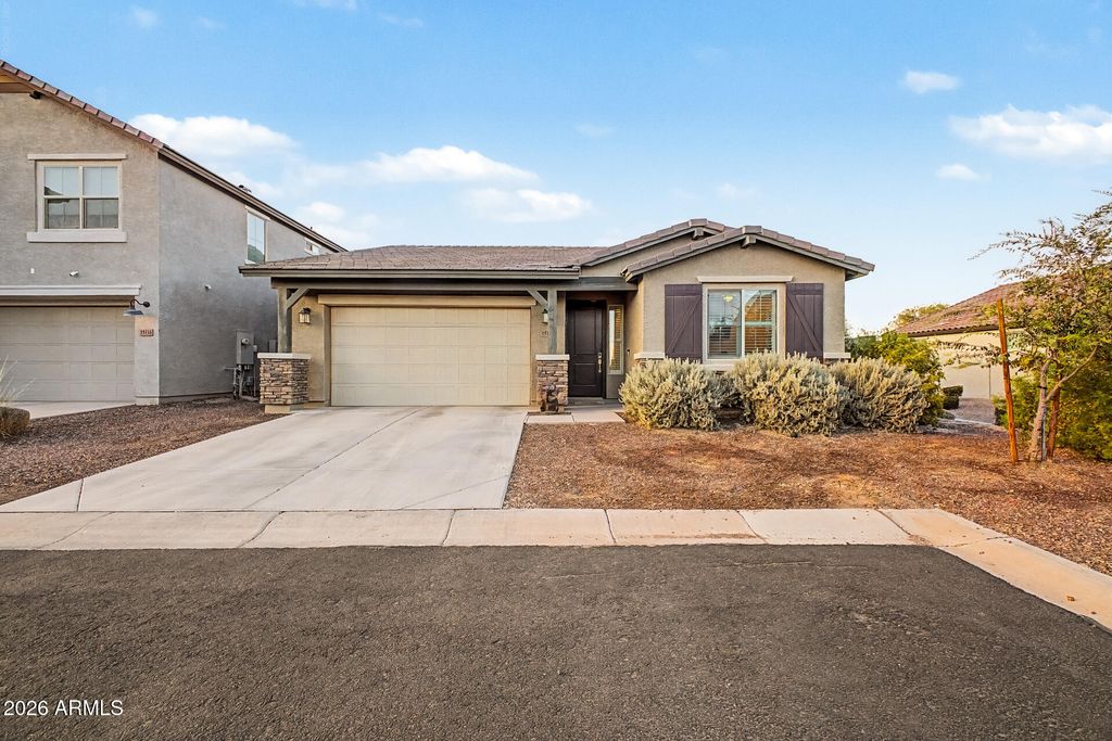 15108 W SHERMAN Street, Goodyear, AZ 85338 — photo 2