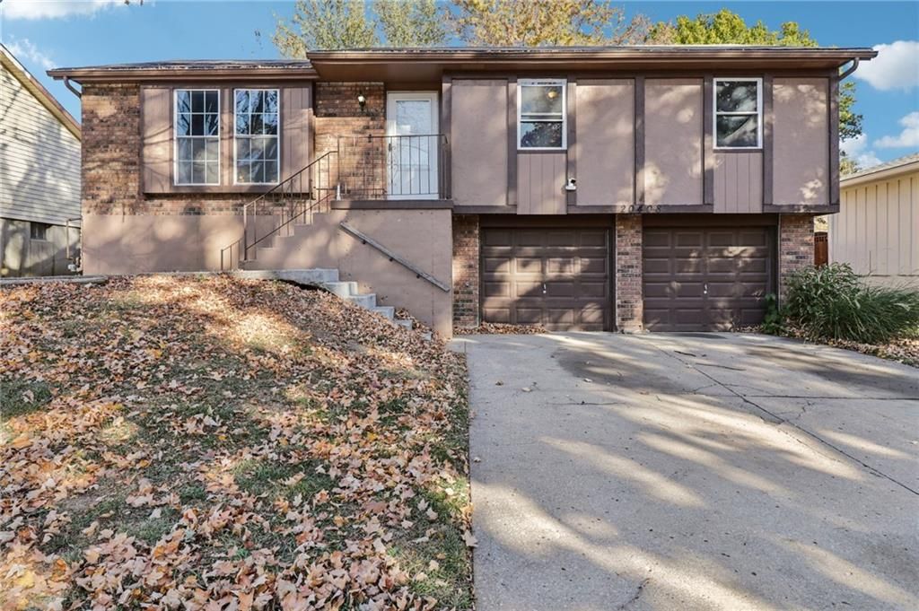 20408 E 15th Terrace, Independence, MO 64056