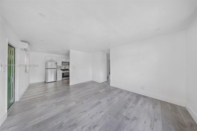 920 NW 8th Ave 3, Pompano Beach, FL 33060