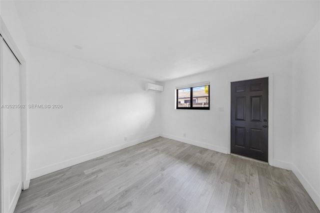 920 NW 8th Ave 3, Pompano Beach, FL 33060