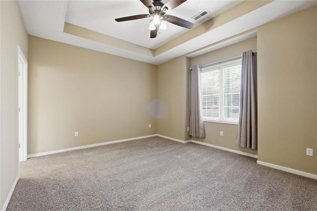 10301 GARNETT Street, Overland Park, KS 66214