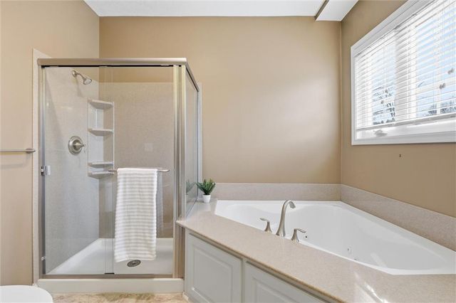 10301 GARNETT Street, Overland Park, KS 66214