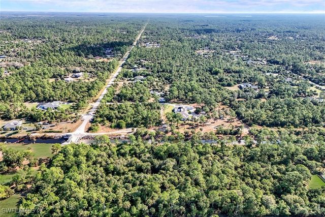 22nd ST NE, Naples, FL 34120