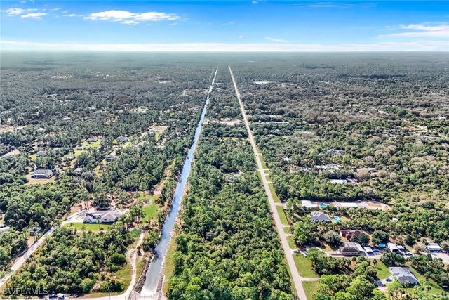 22nd ST NE, Naples, FL 34120