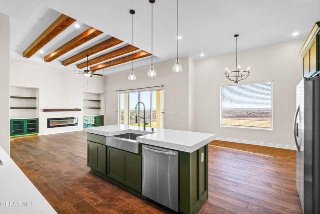 2305 ENCHANTED OWL Place, El Paso, TX 79911