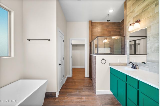 2305 ENCHANTED OWL Place, El Paso, TX 79911