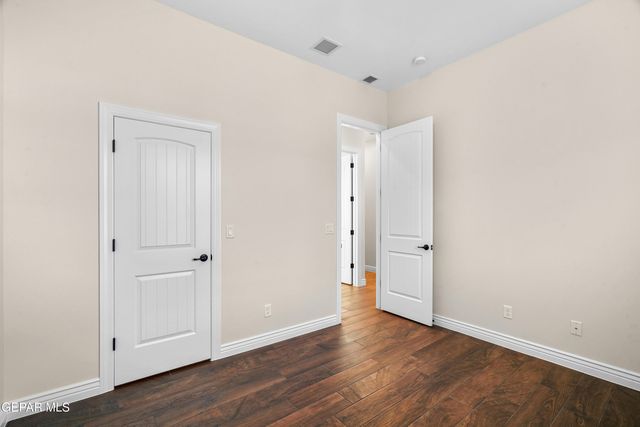 2305 ENCHANTED OWL Place, El Paso, TX 79911