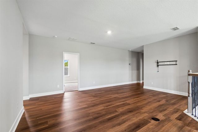 747 CAJEPUT LOOP, Tarpon Springs, FL 34689