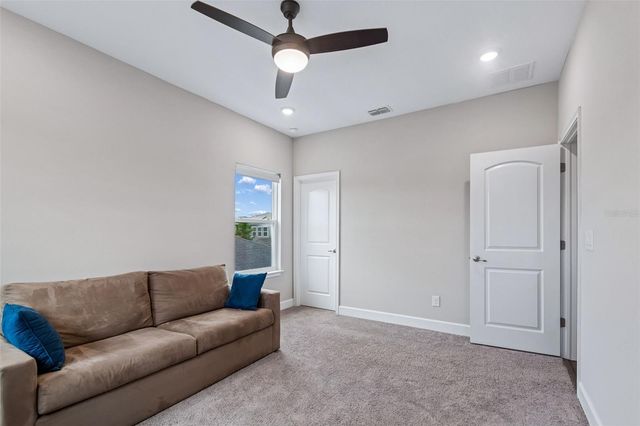 747 CAJEPUT LOOP, Tarpon Springs, FL 34689