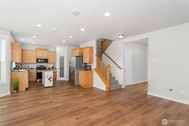 17020 NE 12th Avenue, Vancouver, WA 98642