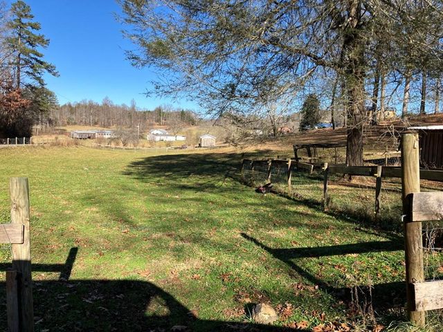 105 Liberty Road, Murphy, NC 28906