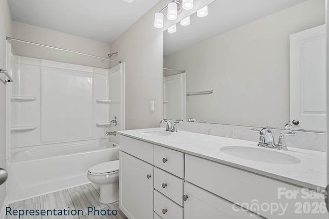 208 Roxanna Court, Shelby, NC 28152