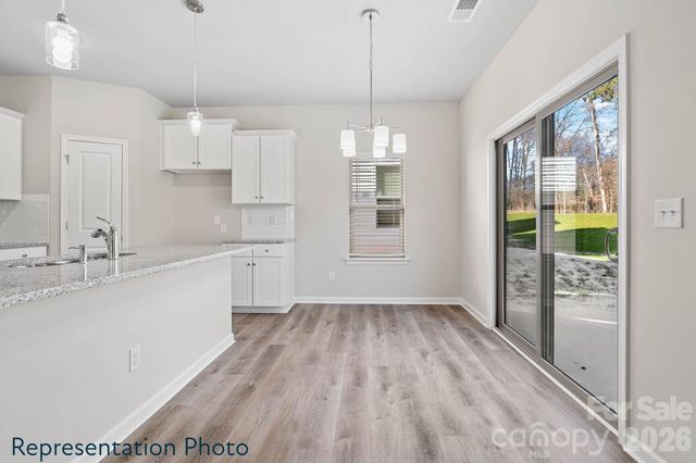 208 Roxanna Court, Shelby, NC 28152