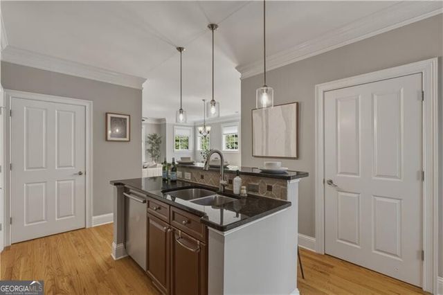 1279 Ashford Creek Park, Atlanta, GA 30319