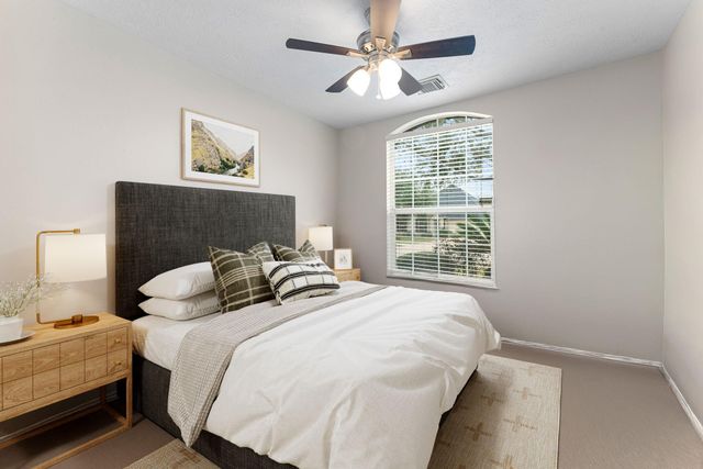 7511 Quiet Trace Lane, Pearland, TX 77581