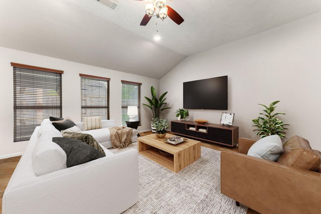 7511 Quiet Trace Lane, Pearland, TX 77581