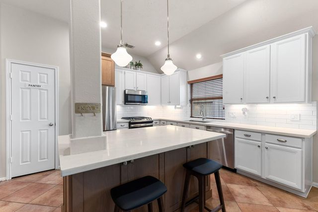 7511 Quiet Trace Lane, Pearland, TX 77581